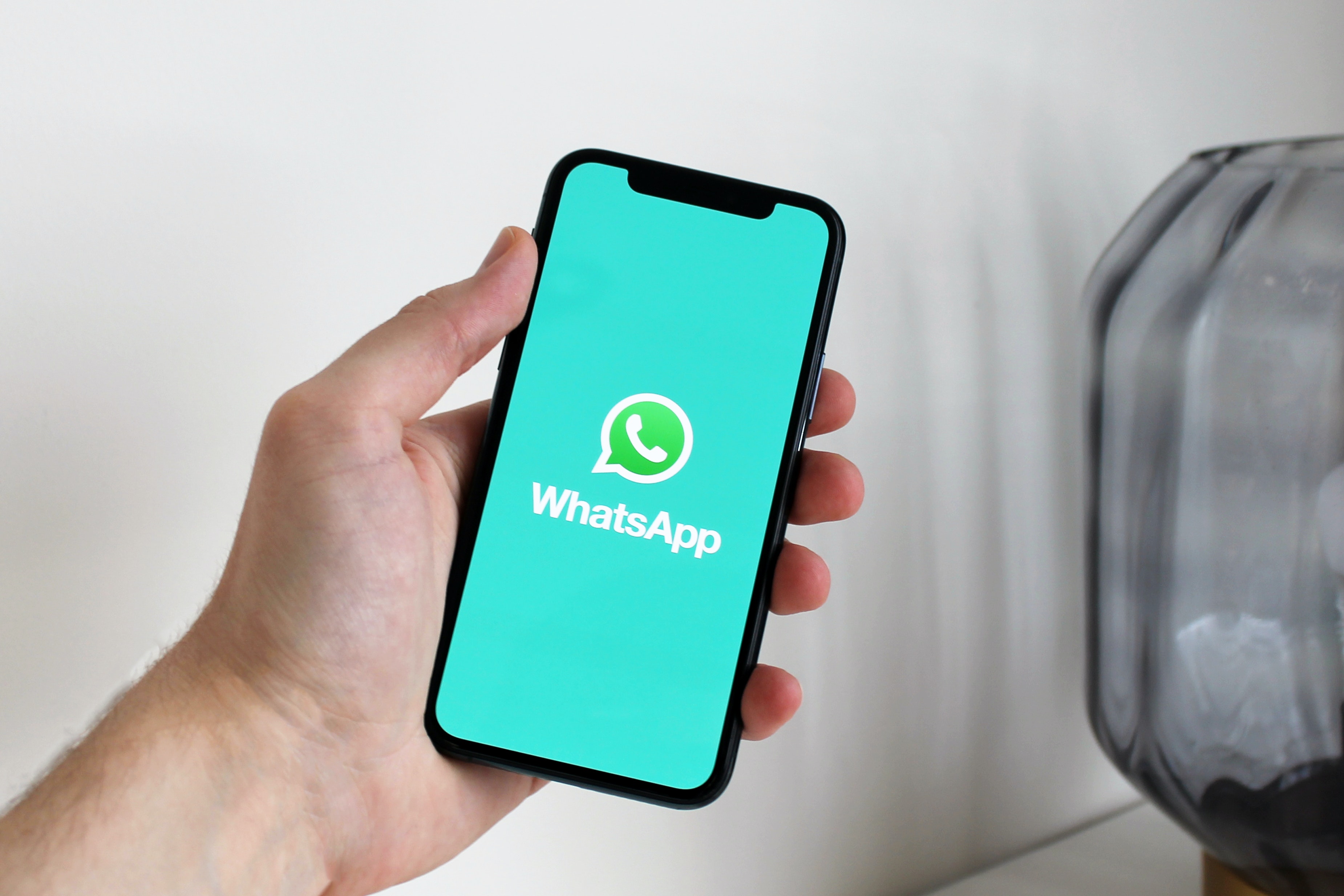 外貿(mào)WhatsApp如何找客戶？【詳細(xì)】外貿(mào)必備