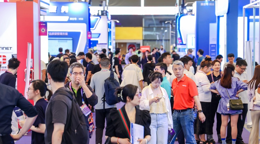 孚盟軟件亮相2025制造業(yè)數(shù)字化博覽會(huì)，助力更多外貿(mào)企業(yè)數(shù)智化轉(zhuǎn)型！(圖2)